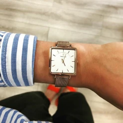 Montre Femme LECARÉ Cadran Blanc Bracelet Acier Milanais Doré Rose -Pierre Lannier Magasin De Vente 008F928 2 1000x1000 crop